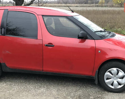 Красный Шкода Практик, объемом двигателя 1.2 л и пробегом 560 тыс. км за 2600 $, фото 2 на Automoto.ua