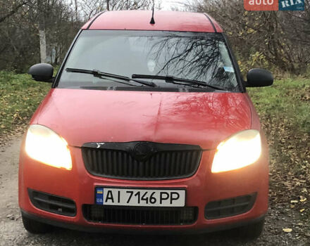 Красный Шкода Практик, объемом двигателя 1.2 л и пробегом 560 тыс. км за 2600 $, фото 1 на Automoto.ua