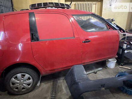 Красный Шкода Практик, объемом двигателя 0 л и пробегом 150 тыс. км за 500 $, фото 1 на Automoto.ua