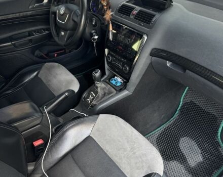 Белый Шкода РС, объемом двигателя 2 л и пробегом 220 тыс. км за 7500 $, фото 2 на Automoto.ua