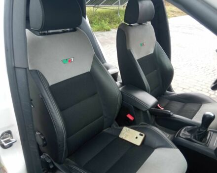 Білий Шкода РС, об'ємом двигуна 2 л та пробігом 216 тис. км за 7500 $, фото 7 на Automoto.ua
