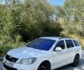 Белый Шкода РС, объемом двигателя 2 л и пробегом 296 тыс. км за 9500 $, фото 1 на Automoto.ua