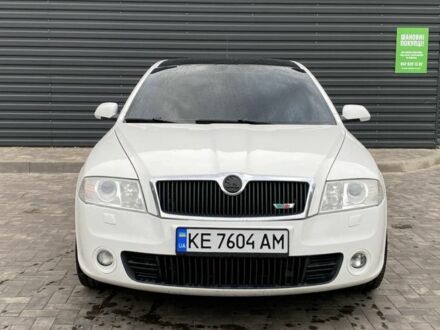 Белый Шкода РС, объемом двигателя 2 л и пробегом 295 тыс. км за 5999 $, фото 1 на Automoto.ua
