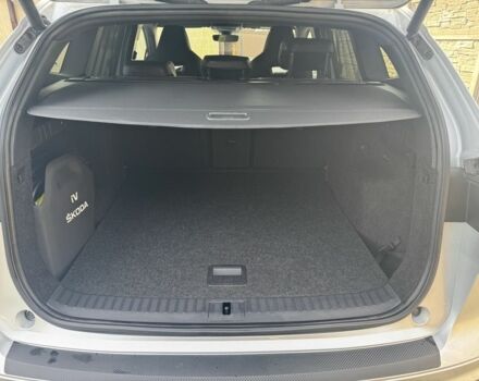 Серый Шкода РС, объемом двигателя 0 л и пробегом 202 тыс. км за 25555 $, фото 16 на Automoto.ua