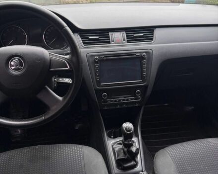 Белый Шкода Рапид, объемом двигателя 1.2 л и пробегом 230 тыс. км за 6300 $, фото 7 на Automoto.ua