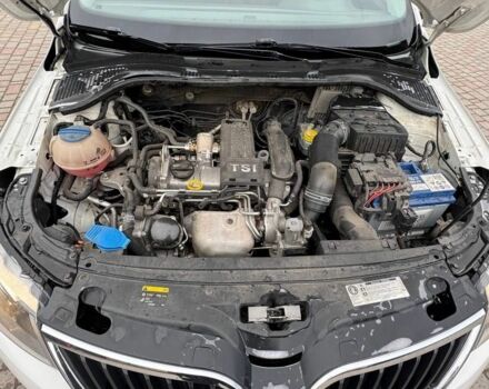 Белый Шкода Рапид, объемом двигателя 1.2 л и пробегом 230 тыс. км за 6300 $, фото 10 на Automoto.ua