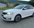 Белый Шкода Рапид, объемом двигателя 1.2 л и пробегом 186 тыс. км за 6900 $, фото 1 на Automoto.ua