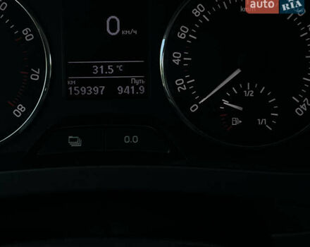 Белый Шкода Рапид, объемом двигателя 1.2 л и пробегом 159 тыс. км за 8800 $, фото 3 на Automoto.ua