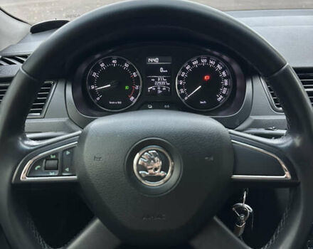 Білий Шкода Рапід, об'ємом двигуна 1.2 л та пробігом 230 тис. км за 8000 $, фото 7 на Automoto.ua