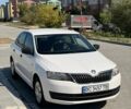 Білий Шкода Рапід, об'ємом двигуна 1.2 л та пробігом 226 тис. км за 6500 $, фото 1 на Automoto.ua