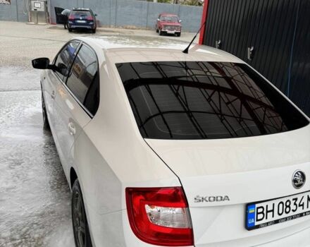 Белый Шкода Рапид, объемом двигателя 1.2 л и пробегом 230 тыс. км за 6300 $, фото 3 на Automoto.ua