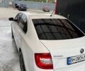 Белый Шкода Рапид, объемом двигателя 1.2 л и пробегом 230 тыс. км за 6300 $, фото 3 на Automoto.ua