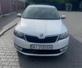 Білий Шкода Рапід, об'ємом двигуна 1.6 л та пробігом 160 тис. км за 7000 $, фото 1 на Automoto.ua