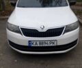 Белый Шкода Рапид, объемом двигателя 1.2 л и пробегом 178 тыс. км за 6700 $, фото 4 на Automoto.ua