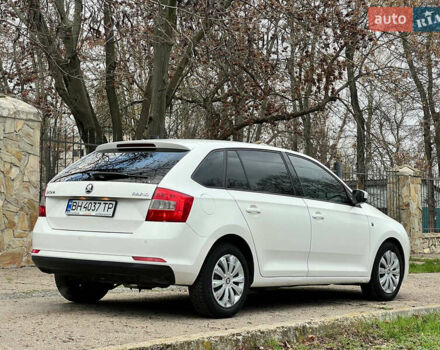 Белый Шкода Рапид, объемом двигателя 1.2 л и пробегом 192 тыс. км за 6500 $, фото 13 на Automoto.ua