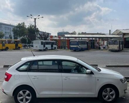 Белый Шкода Рапид, объемом двигателя 1.6 л и пробегом 240 тыс. км за 7000 $, фото 7 на Automoto.ua