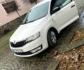 Белый Шкода Рапид, объемом двигателя 1.2 л и пробегом 240 тыс. км за 6750 $, фото 1 на Automoto.ua