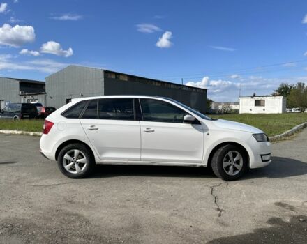 Білий Шкода Рапід, об'ємом двигуна 1.6 л та пробігом 224 тис. км за 8500 $, фото 3 на Automoto.ua