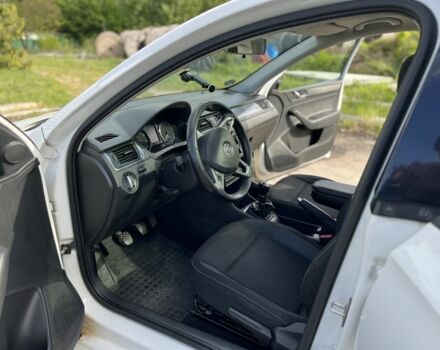 Білий Шкода Рапід, об'ємом двигуна 1.6 л та пробігом 224 тис. км за 8500 $, фото 8 на Automoto.ua