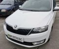Білий Шкода Рапід, об'ємом двигуна 1.2 л та пробігом 120 тис. км за 8200 $, фото 1 на Automoto.ua