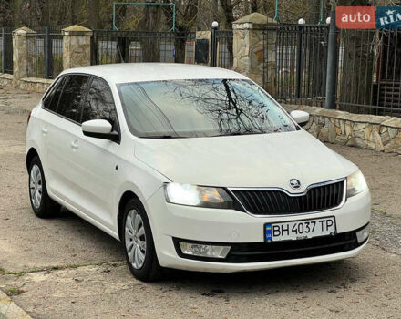 Белый Шкода Рапид, объемом двигателя 1.2 л и пробегом 192 тыс. км за 6500 $, фото 8 на Automoto.ua