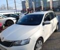 Белый Шкода Рапид, объемом двигателя 1.2 л и пробегом 223 тыс. км за 6000 $, фото 1 на Automoto.ua
