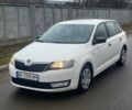 Белый Шкода Рапид, объемом двигателя 1.2 л и пробегом 236 тыс. км за 5900 $, фото 1 на Automoto.ua