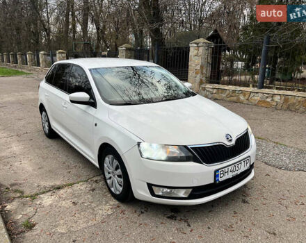 Белый Шкода Рапид, объемом двигателя 1.2 л и пробегом 192 тыс. км за 6500 $, фото 10 на Automoto.ua