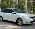 Белый Шкода Рапид, объемом двигателя 1.6 л и пробегом 132 тыс. км за 7399 $, фото 1 на Automoto.ua