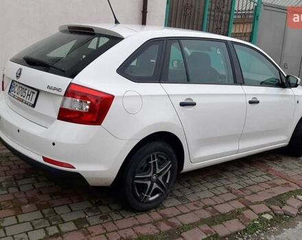 Белый Шкода Рапид, объемом двигателя 1.6 л и пробегом 223 тыс. км за 8300 $, фото 2 на Automoto.ua