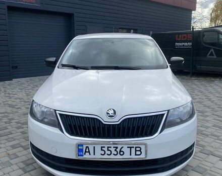Білий Шкода Рапід, об'ємом двигуна 1.42 л та пробігом 235 тис. км за 6700 $, фото 2 на Automoto.ua