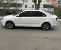 Білий Шкода Рапід, об'ємом двигуна 1.2 л та пробігом 209 тис. км за 6700 $, фото 1 на Automoto.ua