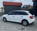 Белый Шкода Рапид, объемом двигателя 1.4 л и пробегом 235 тыс. км за 6700 $, фото 4 на Automoto.ua
