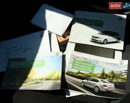 Белый Шкода Рапид, объемом двигателя 1.6 л и пробегом 223 тыс. км за 8300 $, фото 7 на Automoto.ua