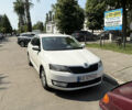 Белый Шкода Рапид, объемом двигателя 1.2 л и пробегом 191 тыс. км за 6200 $, фото 1 на Automoto.ua
