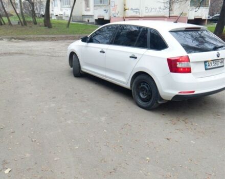 Белый Шкода Рапид, объемом двигателя 1.6 л и пробегом 200 тыс. км за 7600 $, фото 2 на Automoto.ua