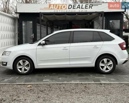 Белый Шкода Рапид, объемом двигателя 1.6 л и пробегом 249 тыс. км за 10900 $, фото 6 на Automoto.ua