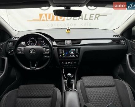 Белый Шкода Рапид, объемом двигателя 1.6 л и пробегом 249 тыс. км за 10900 $, фото 21 на Automoto.ua