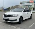 Белый Шкода Рапид, объемом двигателя 1.6 л и пробегом 230 тыс. км за 7900 $, фото 1 на Automoto.ua