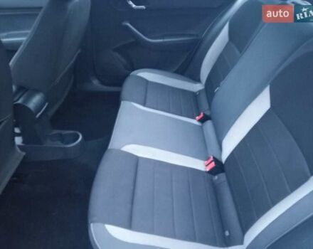 Белый Шкода Рапид, объемом двигателя 1.2 л и пробегом 220 тыс. км за 7500 $, фото 8 на Automoto.ua