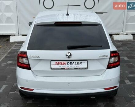 Белый Шкода Рапид, объемом двигателя 1.6 л и пробегом 249 тыс. км за 10900 $, фото 9 на Automoto.ua