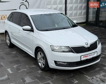 Белый Шкода Рапид, объемом двигателя 1.6 л и пробегом 249 тыс. км за 10900 $, фото 14 на Automoto.ua