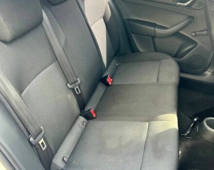 Белый Шкода Рапид, объемом двигателя 1.6 л и пробегом 350 тыс. км за 5300 $, фото 7 на Automoto.ua