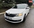 Белый Шкода Рапид, объемом двигателя 1.6 л и пробегом 226 тыс. км за 8400 $, фото 1 на Automoto.ua
