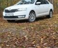 Белый Шкода Рапид, объемом двигателя 1.6 л и пробегом 287 тыс. км за 6900 $, фото 6 на Automoto.ua