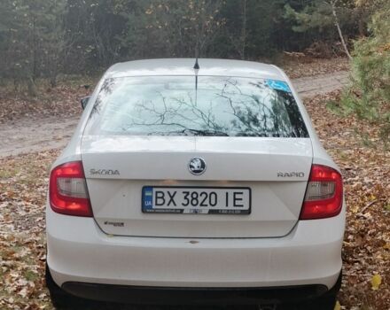 Белый Шкода Рапид, объемом двигателя 1.6 л и пробегом 287 тыс. км за 6900 $, фото 7 на Automoto.ua