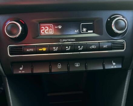 Белый Шкода Рапид, объемом двигателя 1.6 л и пробегом 189 тыс. км за 7900 $, фото 11 на Automoto.ua