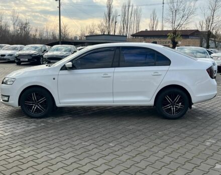 Белый Шкода Рапид, объемом двигателя 1.6 л и пробегом 189 тыс. км за 7900 $, фото 3 на Automoto.ua