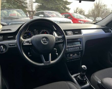 Белый Шкода Рапид, объемом двигателя 1.6 л и пробегом 189 тыс. км за 7900 $, фото 14 на Automoto.ua