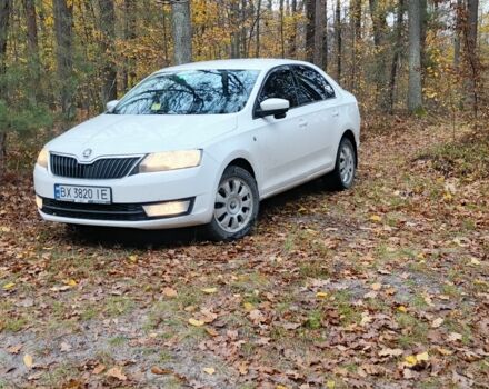 Белый Шкода Рапид, объемом двигателя 1.6 л и пробегом 287 тыс. км за 6900 $, фото 2 на Automoto.ua